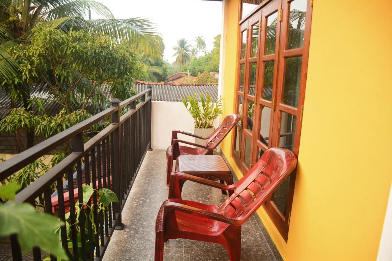 Ayubowan Homestay Katunayaka Exterior foto